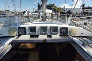 1987 Hunter 37 Legend thumbnail 18