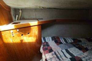 1987 Hunter 37 Legend thumbnail 51