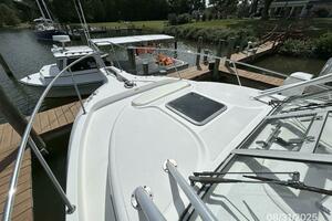 C Cab 31ft Boston Whaler Yacht For Sale