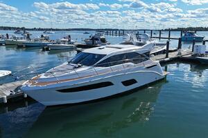 46FT (14.02M) SEA RAY yacht for sale