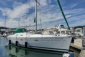 2004 Beneteau 393 thumbnail 1