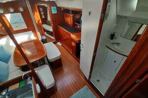 2004 Beneteau 393 thumbnail 18