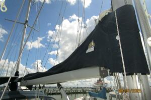 40' Nauticat mainsail stack pack1