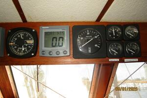 40' Nauticat pilothouse overhead electronics2