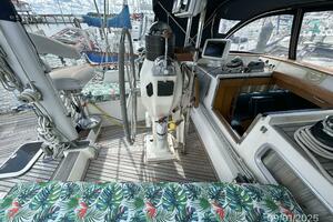 40' Nauticat cockpit port