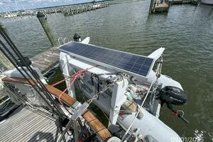 40' Nauticat aft solar panel