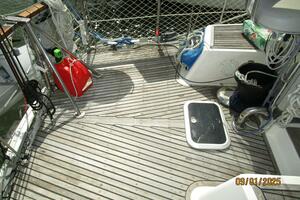 40' Nauticat aftdeck port