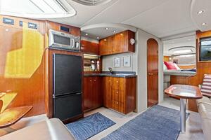 Bay Burns 39ft Cruisers Yachts Yacht For Sale