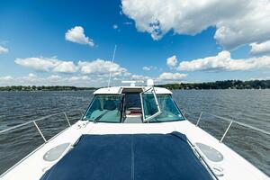 Bay Burns 39ft Cruisers Yachts Yacht For Sale