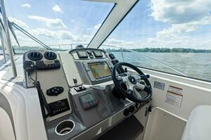 Bay Burns 39ft Cruisers Yachts Yacht For Sale
