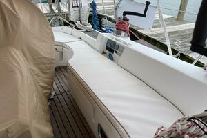 At Last 43ft Beneteau Yacht For Sale