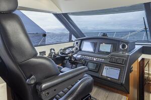 Lucky Dog 50ft Riviera Yacht For Sale