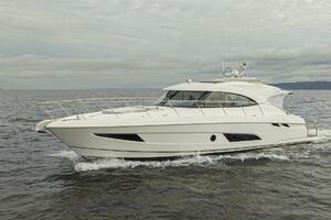 Lucky Dog 50ft Riviera Yacht For Sale