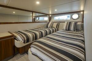 Lucky Dog 50ft Riviera Yacht For Sale