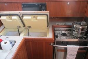 35ft Hunter Yacht For Sale