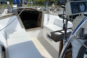 Rhapsody 34ft Catalina Yacht For Sale