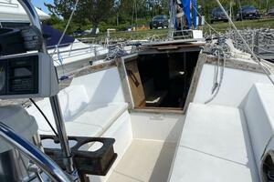 Rhapsody 34ft Catalina Yacht For Sale