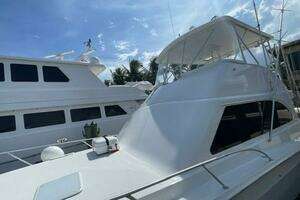 2002 Cavileer 48 Flybridge Sportfisherman thumbnail 31