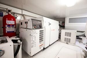 Viking 54 No Worries II - Engine Room
