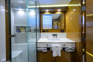 UNORTHODOCS 60ft Cruisers Yacht For Sale
