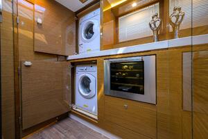 UNORTHODOCS 60ft Cruisers Yacht For Sale