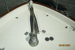 40' Legacy anchor windlass