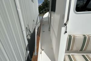 40' Legacy port side deck2