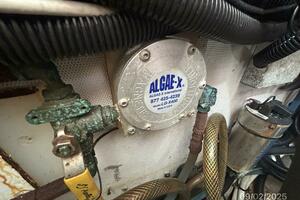 40' Legacy Algae-X fuel conditioner