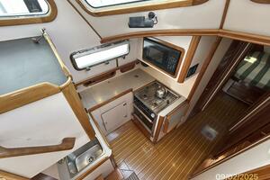 40' Legacy galley1