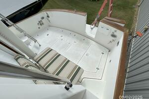 40' Legacy cockpit2