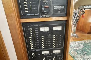 40' Legacy electrical panel