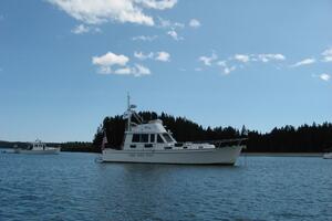 40' Legacy starboard profile