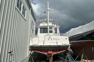40' Legacy aft profile