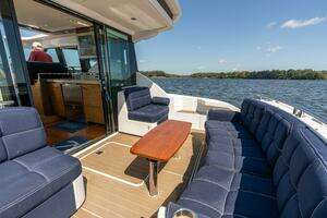 2015 Tiara Yachts 44 Coupe thumbnail 39