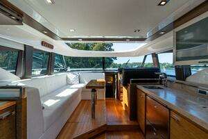 2015 Tiara Yachts 44 Coupe thumbnail 2