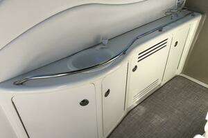 2002 Sea Ray 360 Sundancer thumbnail 13