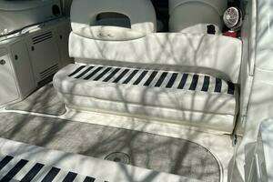 2002 Sea Ray 360 Sundancer thumbnail 29