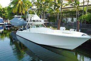  2008 Yellowfin 42 Offshore Yacht For Sale in Coral Gables FL
