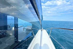 43FT (13.11M) CARVER
