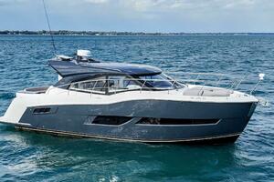 43FT (13.11M) CARVER