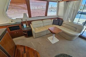53ft Carver Yacht For Sale