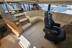 1999 Carver 530 Voyager thumbnail 12