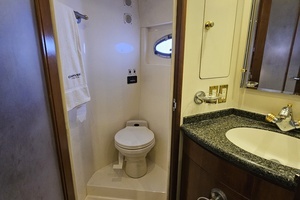 1999 Carver 530 Voyager thumbnail 26