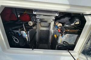 53ft Carver Yacht For Sale