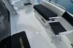 53ft Carver Yacht For Sale