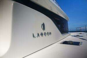2024 Lagoon 51 thumbnail 24