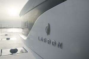 2024 Lagoon 51 thumbnail 23