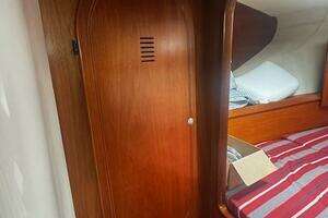 2002 Fountaine Pajot Belize 43 thumbnail 28