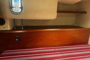 2002 Fountaine Pajot Belize 43 thumbnail 30
