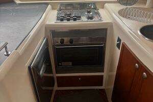 2002 Fountaine Pajot Belize 43 thumbnail 17